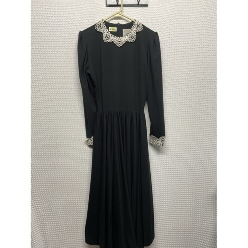 VTG Sabino Black Crochet Collar Cuff Waist Defined Midi Church Dress Women 12 US - Picture 9 of 10